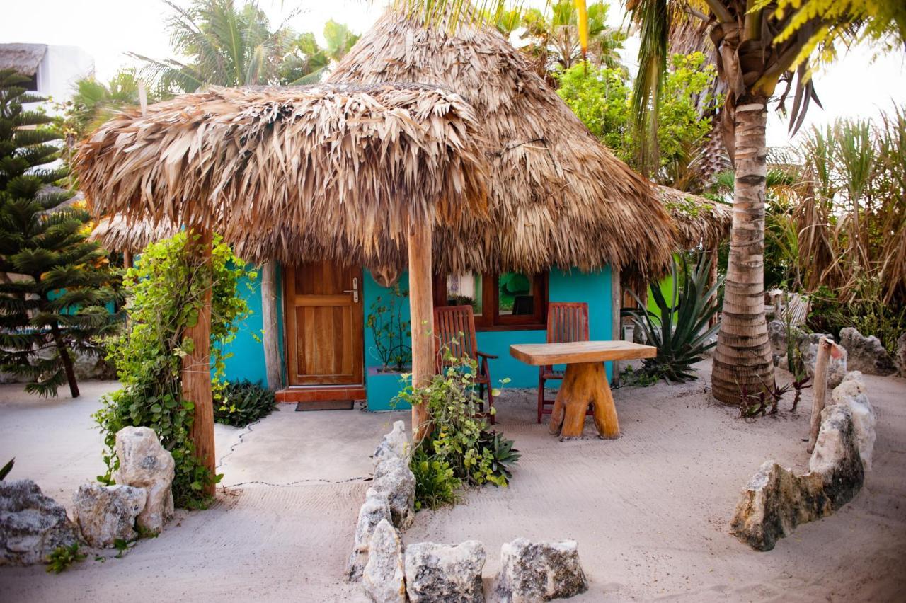 Nacional Beach Club & Bungalows Mahahual Exterior photo