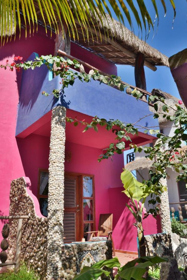 Nacional Beach Club & Bungalows Mahahual Exterior photo